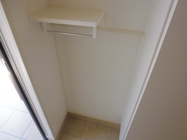 オーブ・プロムナードの収納