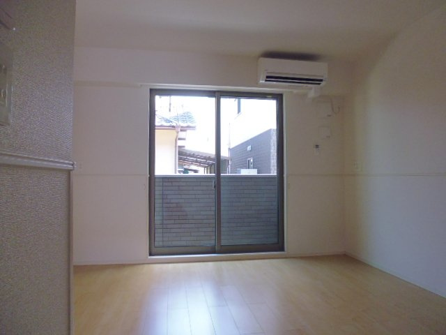 オーブ・プロムナードの居間・リビング