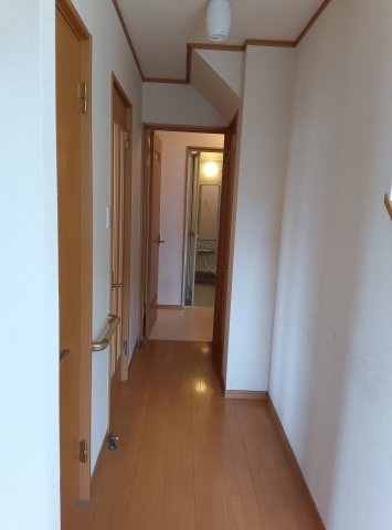 西金沢4丁目Ｋ貸家のロビー