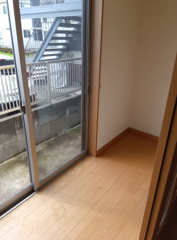 西金沢4丁目Ｋ貸家の内装|サンルーム