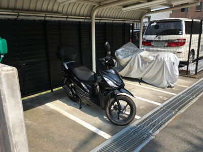 【その他共用部分】 | マイキャッスル長津田 | バイク置場