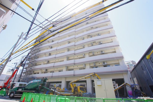 セレニテ江坂ルフレ　仲介手数料無料の外観