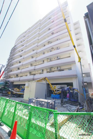 セレニテ江坂ルフレ　仲介手数料無料の外観