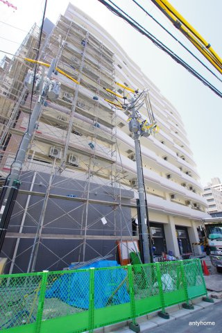 セレニテ江坂ルフレ　仲介手数料無料の外観