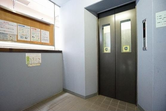 アベニール曙橋のその他共用部分|エレベーター