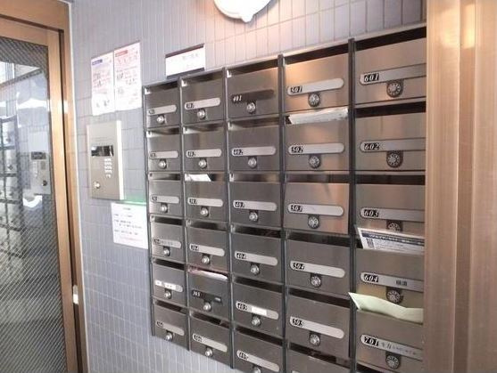 アベニール曙橋の設備|メールボックス