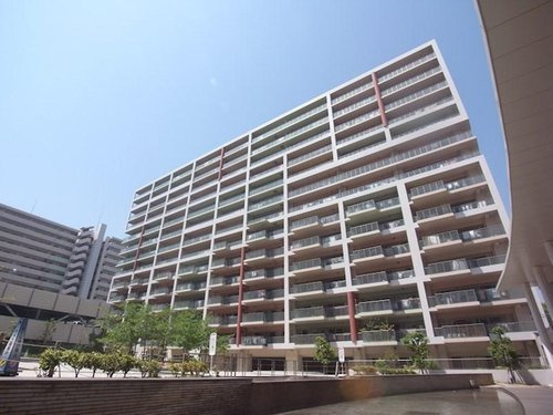 Brilla　六甲アイランドブランズリビオの外観