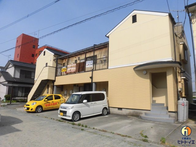 サンヒルズMの外観|落ち着いた雰囲気の外観です