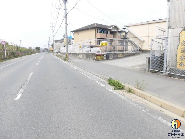 橋村コーポⅠのその他共用部分|前面道路と間口です