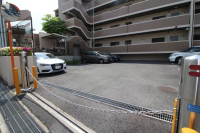 【駐車場】 | ルミエール西緑丘