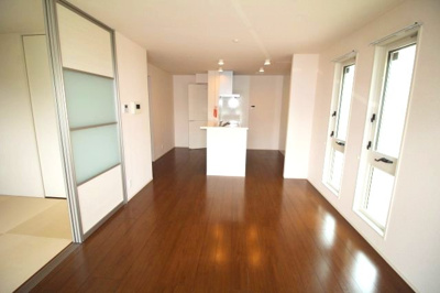 【居間・リビング】 | シャンテ春日 | 別室の写真使用