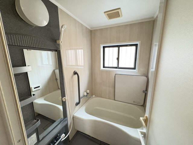 コーポアオイの浴室