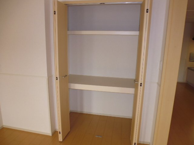 アルフォートの収納