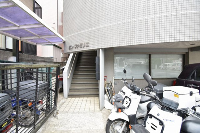 【その他共用部分】 | ボン・ファミリエ宮崎台 | バイク置場