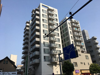 【外観】 | 東急東横線「新丸子」駅徒歩5分、JR横須賀線・南武線・東急東横線「武蔵小杉」駅徒歩11分！