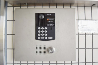 【エントランス】 | オートロック完備