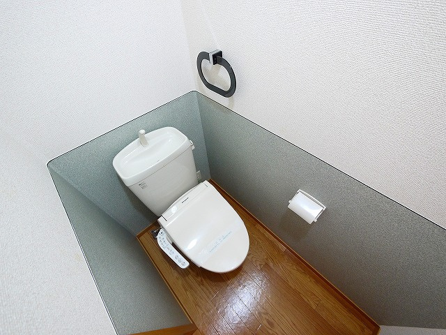 サンクコール朝和　B棟のトイレ|シンプルで使いやすいトイレです