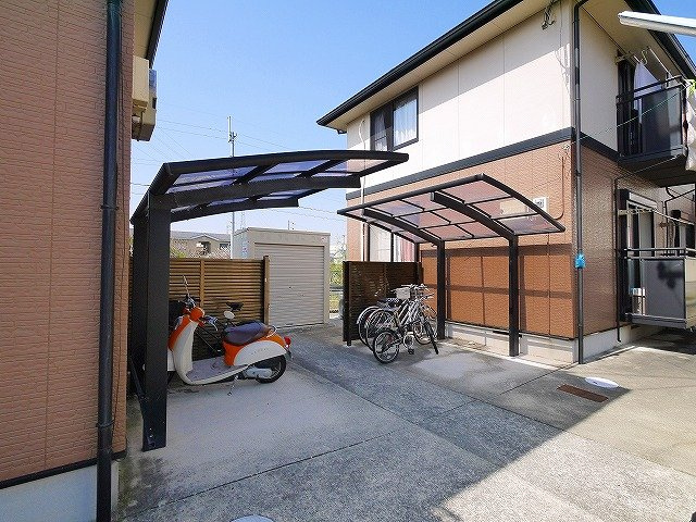 アメニティー・ユウAのその他共用部分|自転車置き場