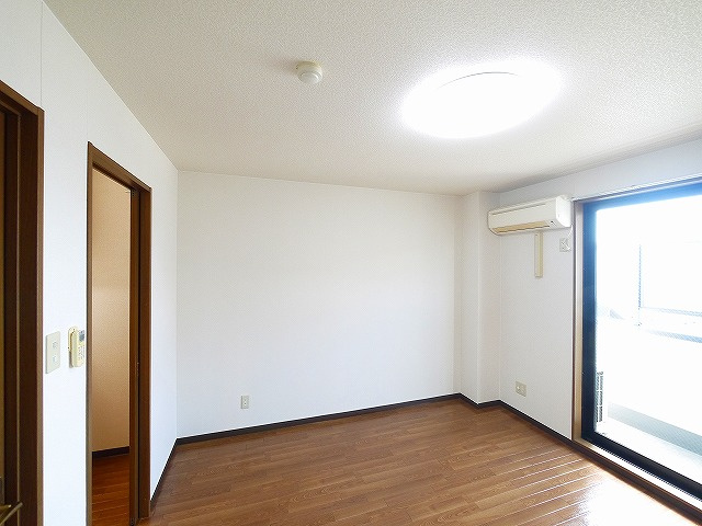 ドルフⅢの洋室|洋室です