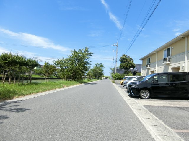 ブリリアントA棟の周辺