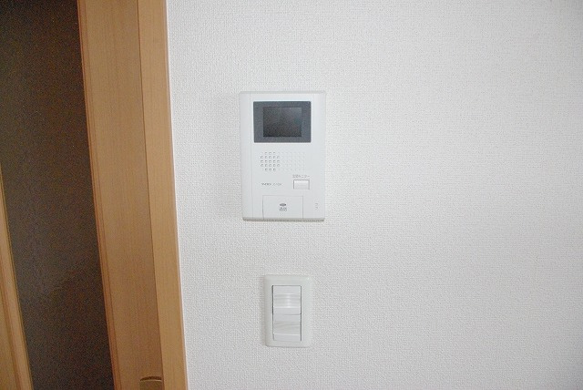 コモドビラⅧのセキュリティ|モニター付きインターホン