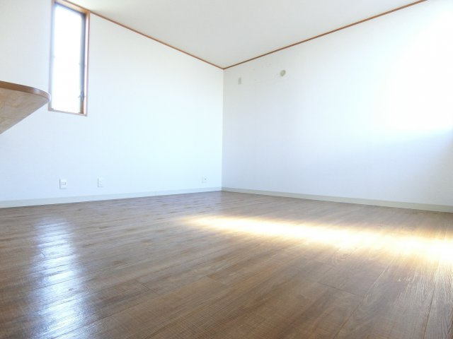 アンソレイエ和泉中央の居間・リビング