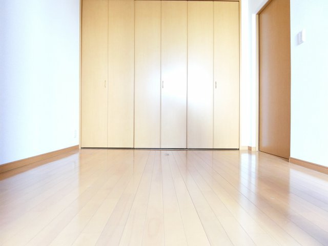 アンソレイエ和泉中央の洋室