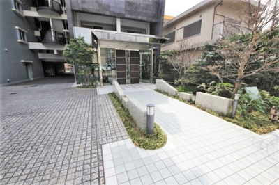 【エントランス】 | アクアスイート新大阪