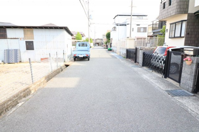 【前面道路含む現地写真】 | 伊丹市安堂寺町　戸建