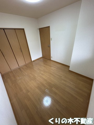 【洋室】 | エルドラード真木 | 使い勝手のいい洋室です