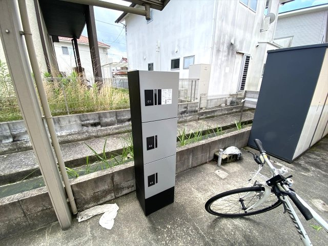 ヴェルデメゾンさだいわ　Ｃ棟の庭