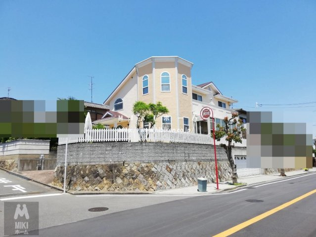 箕面市粟生新家５丁目　中古戸建