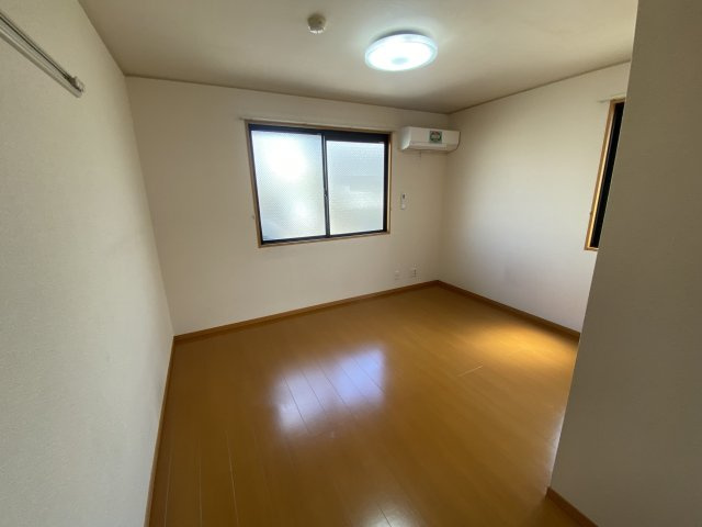 クレール友松の寝室