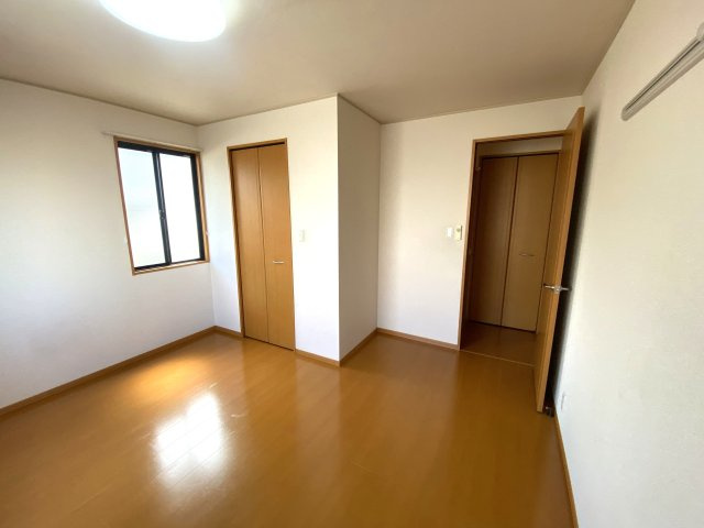 クレール友松の洋室