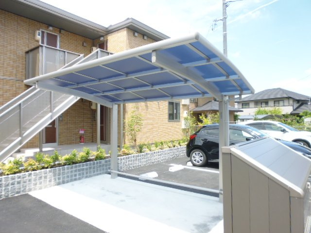 クリスタルハイツAのその他共用部分|自転車置き場