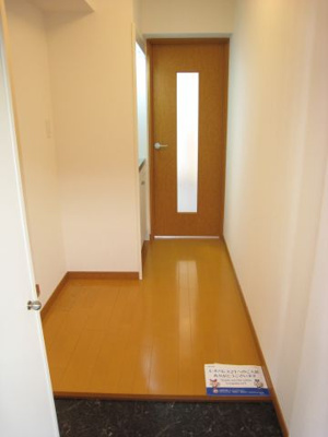 【玄関】 | ソフィア　参番館 | 玄関にはシューズボックスもあります