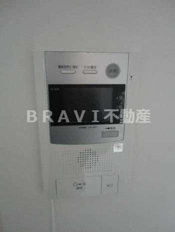 プレサンス本町ジョイス　BRAVI不動産のセキュリティ|【プレサンス本町ジョイス】モニター付きインターホン