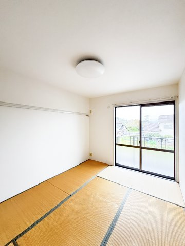 ラフォーレアダチの和室