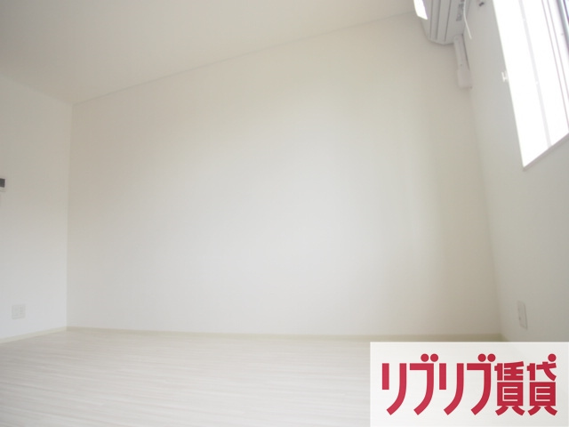 Ambition本千葉の居間・リビング