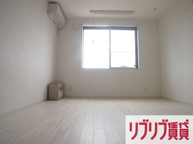 Ambition本千葉の居間・リビング