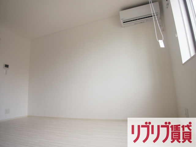 Ambition本千葉の居間・リビング