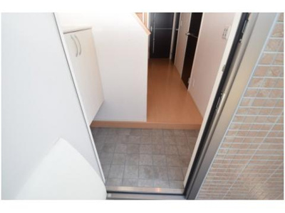 【玄関】 | 中利産業メゾネット