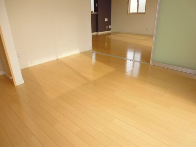 エテルグリーアＡの洋室