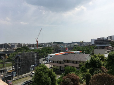【展望】 | プリムローズ長津田ラフィナート | 4階部分からの眺望♪