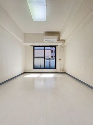 【居間・リビング】 | パークノヴァ綱島 | ★南向きの明るいお部屋です★