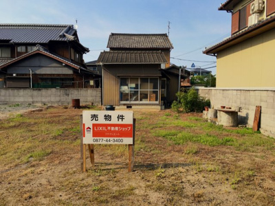 【外観】 | 八幡町1丁目売地 | きれいな外観です