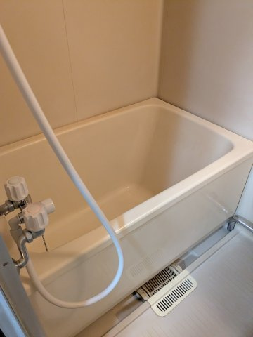 グリーンハイツ保古の浴室