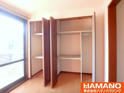 【収納】 | シャーメゾン野殿B | 大きなものも収納できそうです