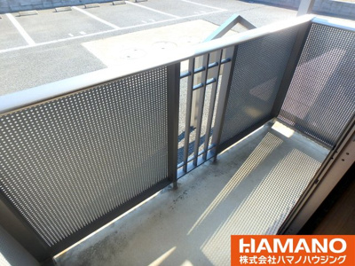 【バルコニー】 | シャーメゾン野殿B | バルコニーからの眺めを楽しみながら食事をしませんか