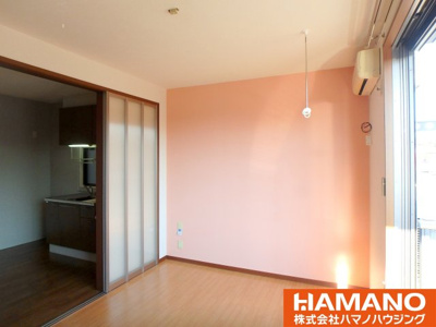 【居間・リビング】 | シャーメゾン野殿B | 使いやすいリビングです